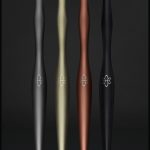 REINAST-COMPOSE-BACK-DARK