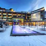 Winter_Spa_Lodge 2a - Alpenschlossl & Linderhof